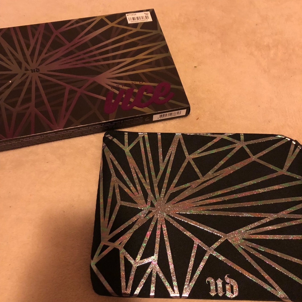 UD vice 4 palette
